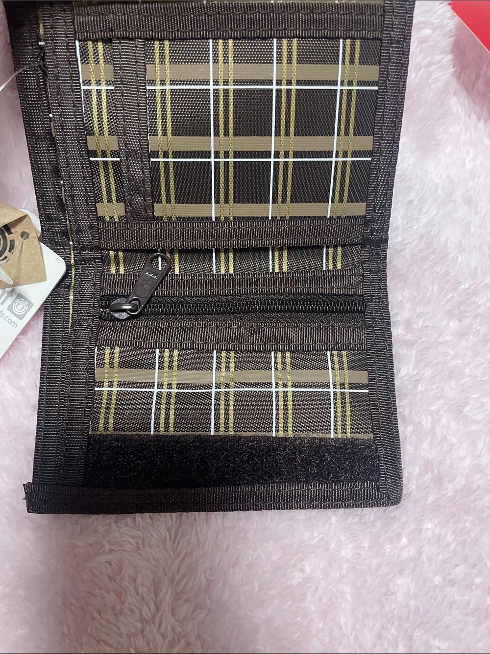 Element Plaid Trifold Velcro Wallet in Black, Olive & White - Picture 5 of 5